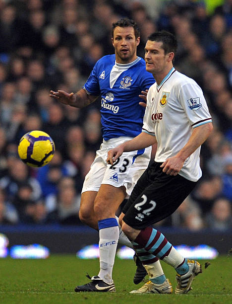 發展注入更 發展注入更